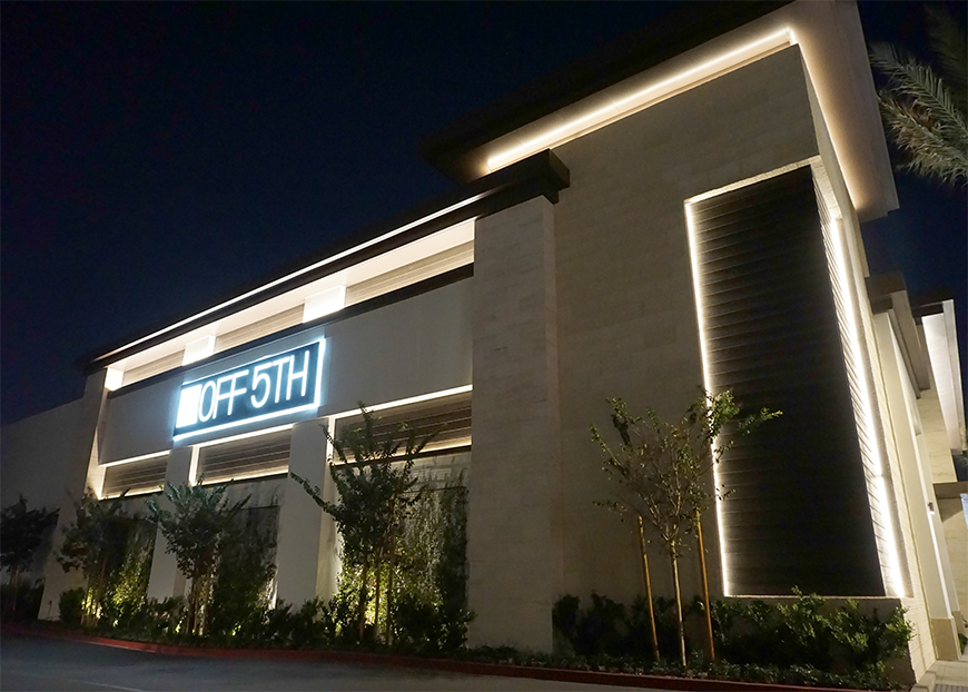 Cerritos Marketplace Mall Image #02