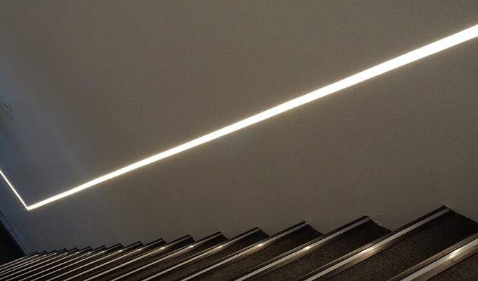 lipLEDs LLED8200-MI Image #01